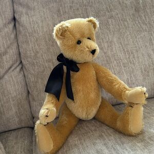 Vintage very cute Ballard Baines bear company bear.Mohair bear, handmade.